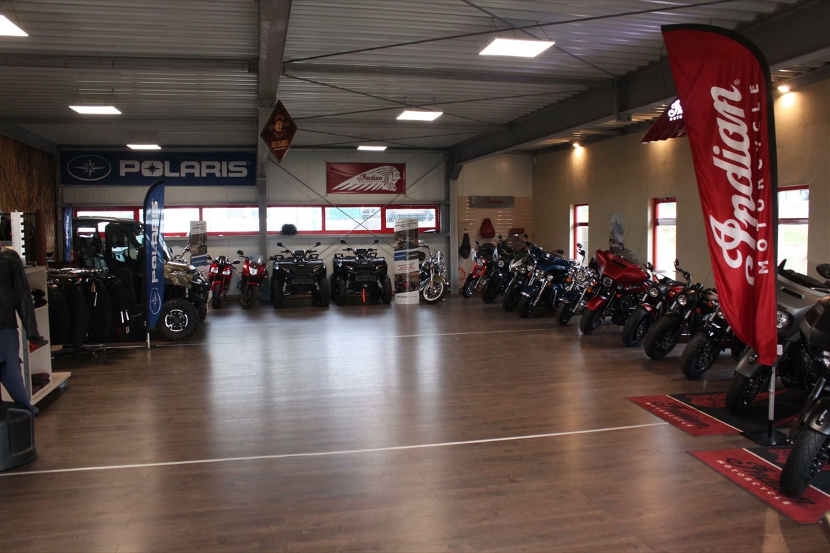 AS Customs Showroom 5